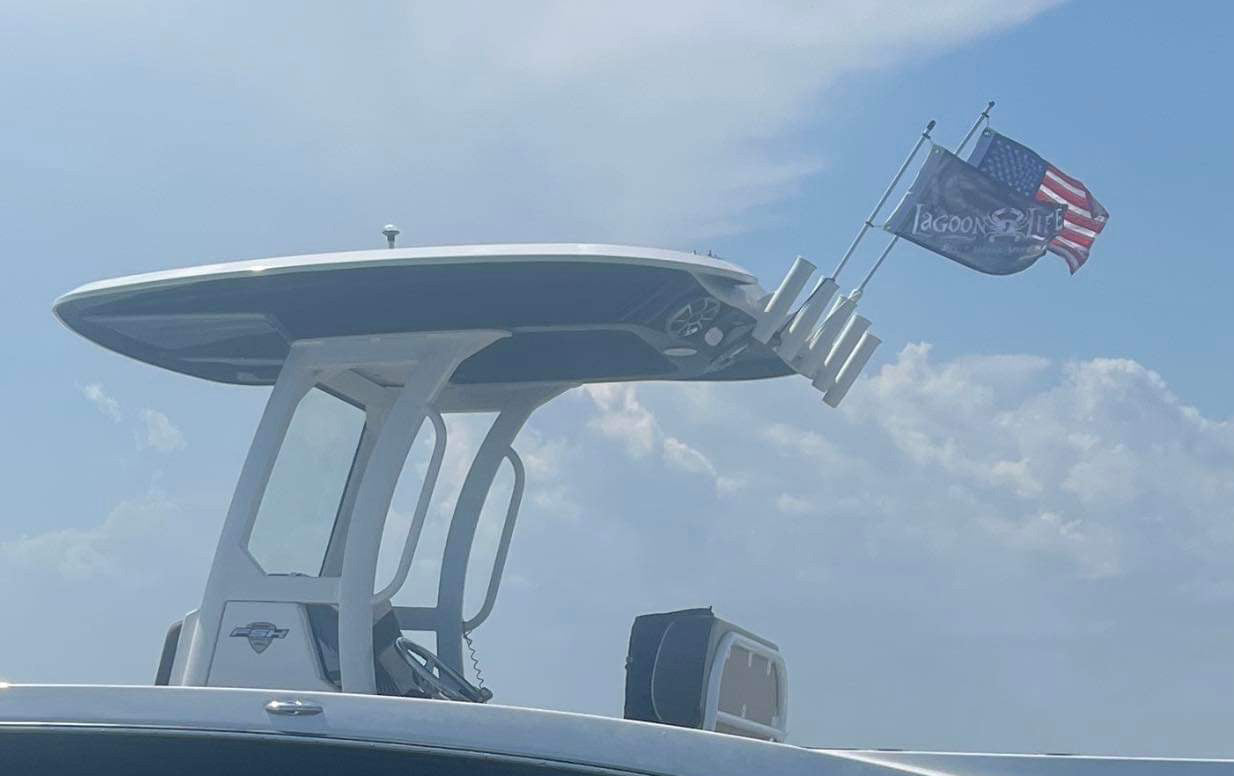 Lagoon Life - Boat Flags - 12"x18"